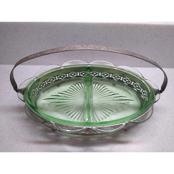 Vintage green depression glass divided relish tray with metal holder - Picture 1 of 9